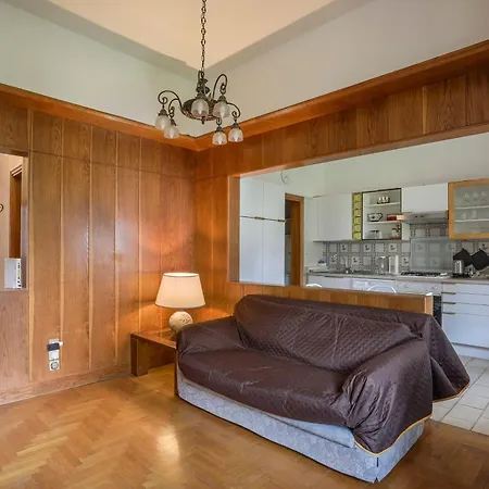 Διαμέρισμα Spacious 3 Bedroom *
